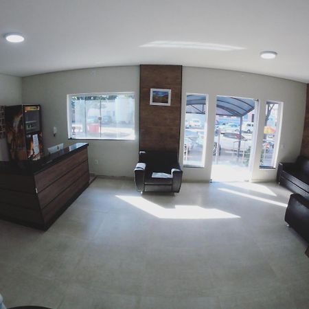 Hotel Menegon Sumare Luaran gambar